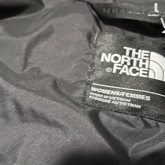 The North Face Hollidown Urban Explorer winter puffer vest women metallic copper - Picture 9 of 13